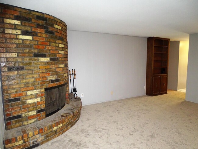 Foto del edificio - 2607 S 112th E Ave