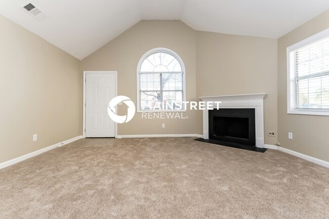 Photo - 3 Bedroom Pet-Friendly Home in Decatur, GA with Main Street Renewal