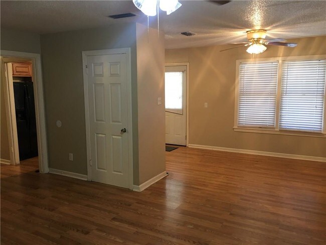 Foto del edificio - 3917 Cott St