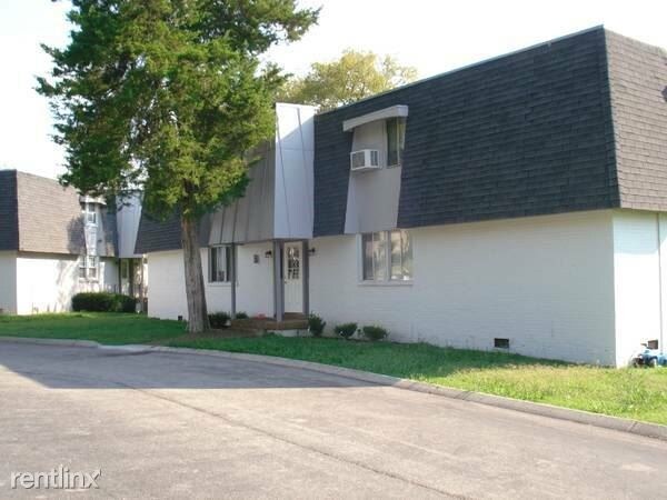 Foto principal - 1 br, 1 bath Condo - 714 Maylene Drive #D8