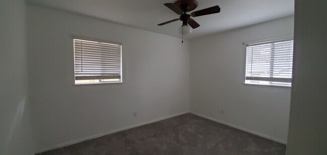 Building Photo - 2 WEEKS FREE OFF OF THE 1ST FULL MONTHS RENT