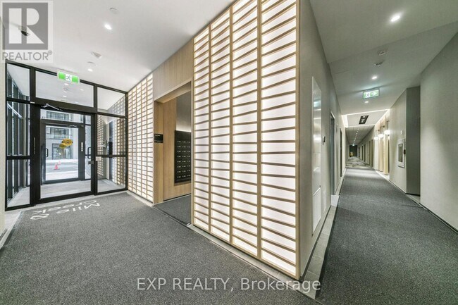 Building Photo - 720 Whitlock Ave