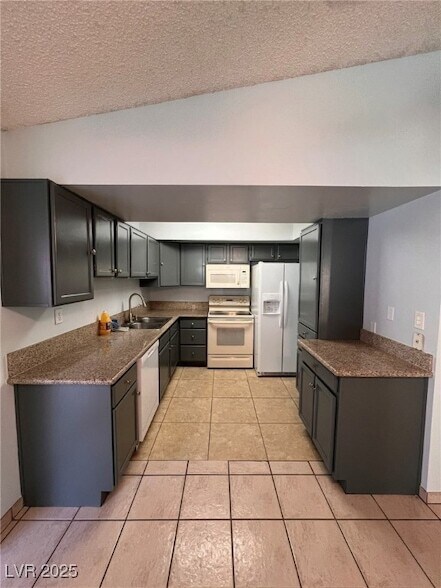 Building Photo - 8433 Lomack Ct