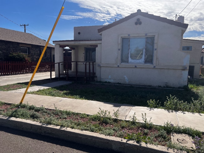 Building Photo - 1415 Highland Ave