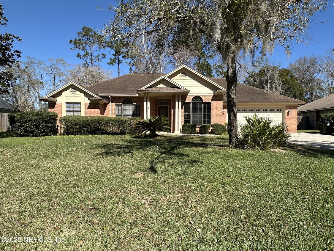 Foto principal - 1826 Castille Dr