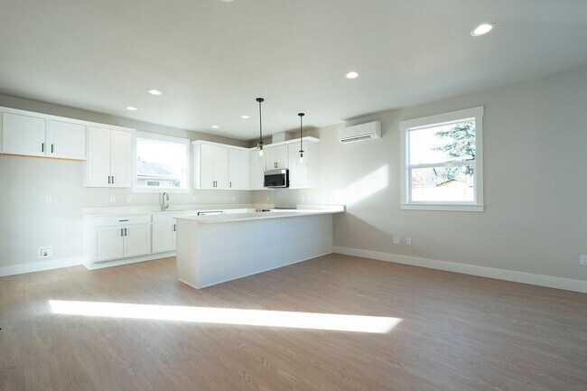 Foto del edificio - New Build 3 Bed, 1.5 Bath Rental Home in C...