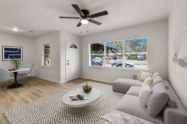 Building Photo - 4601 W 43rd St