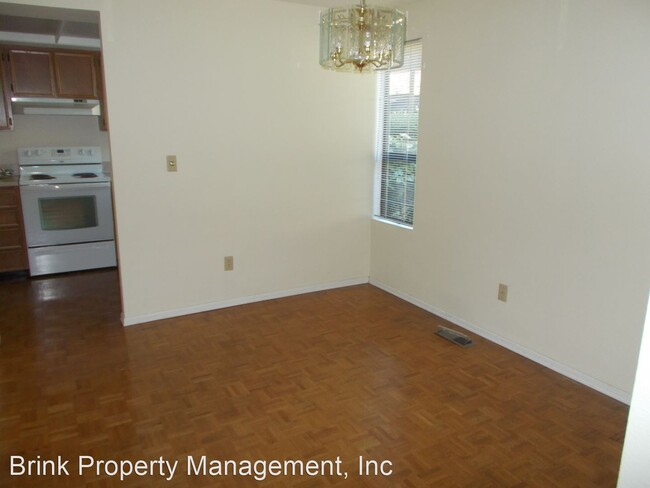 Building Photo - 1 br, 1 bath House - 10905 NE 35th Place #...