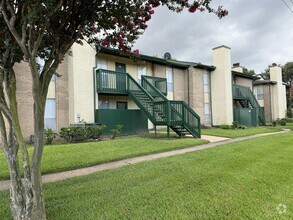 Building Photo - 1516 Bay Area Blvd