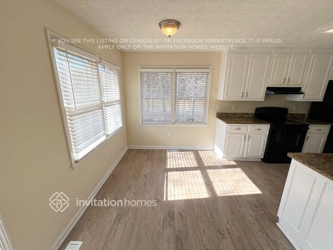 Foto del edificio - 10 Brookstone Ct