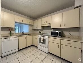 Building Photo - 8032 NW 29th St