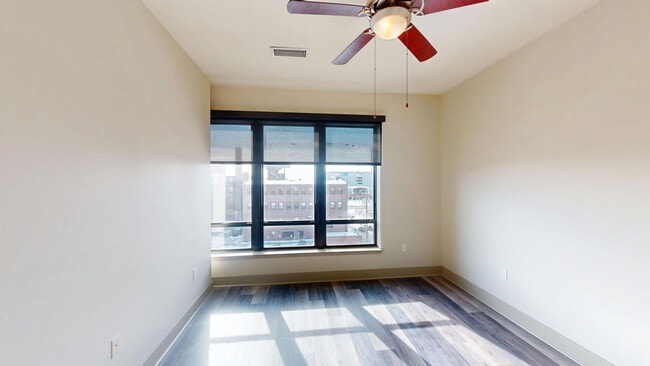 Interior Photo - Domain Brewers Hill