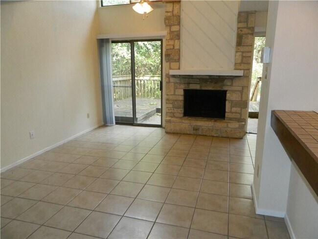 Building Photo - Yuhashi Properties1 (1606 Waterloo Trl)