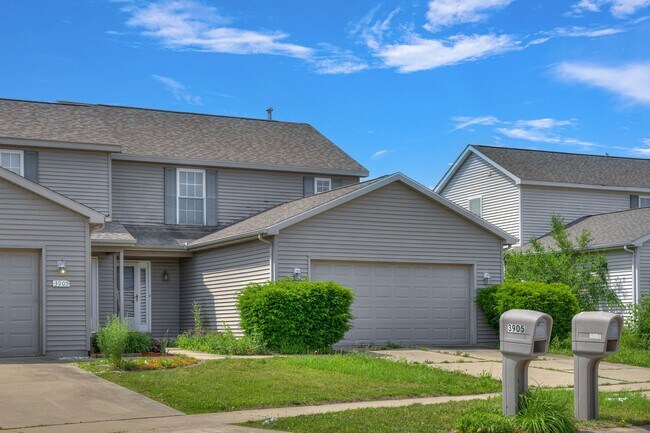 Foto del edificio - Turnberry Ridge – 3 Bedroom, 2.5 Bath Zero-Lot Home with 2-Car Garage