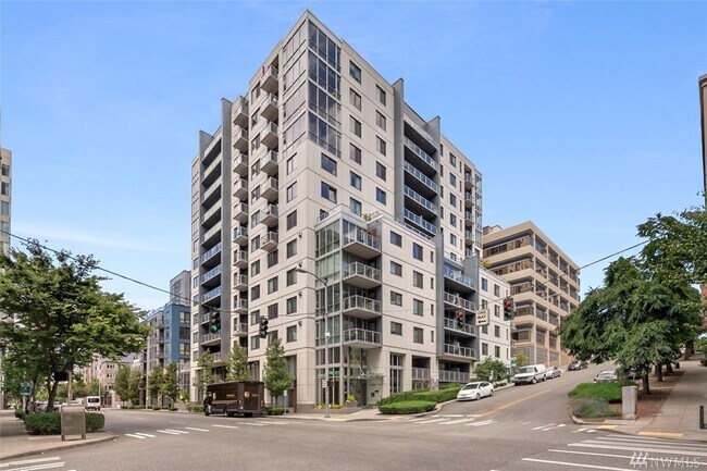 Parc Belltown south tower - 76 Cedar St