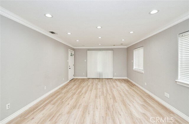 Foto del edificio - 6052 Marshall Ave