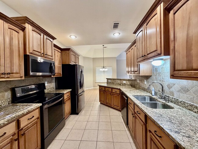 Foto del edificio - 134 Tanner Ln