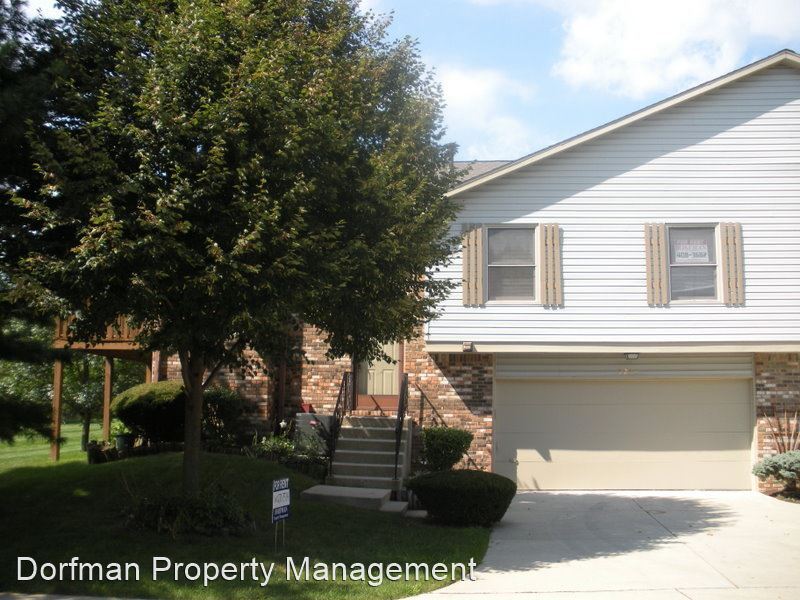 9214 Cinnebar Dr, Indianapolis, IN 46268 House Rental in Indianapolis