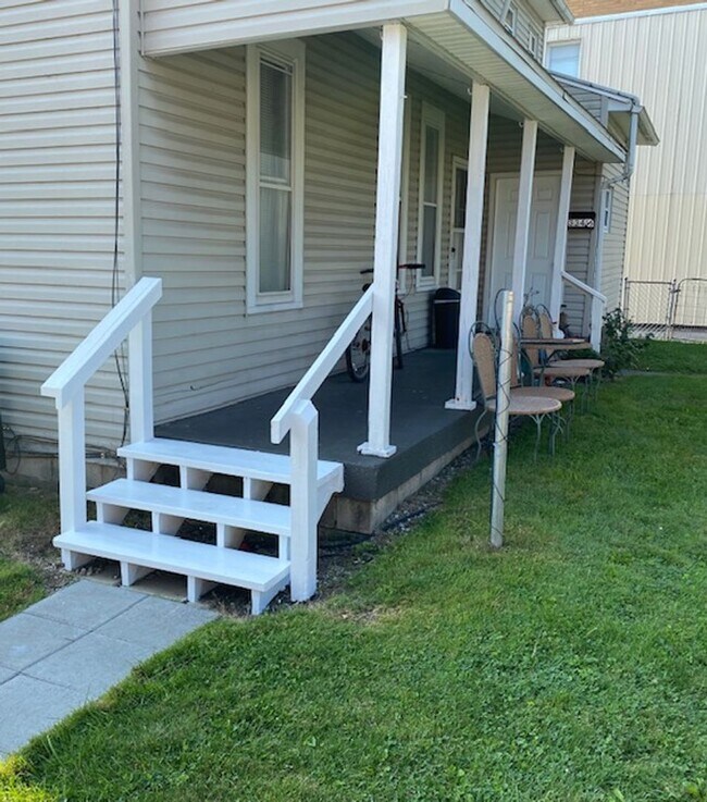 334 Orange Rd Unit jpl334, Ashland, OH 44805 Room for Rent in Ashland