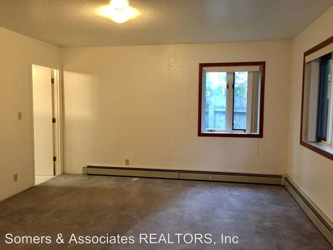 Building Photo - 1127 Badger Rd