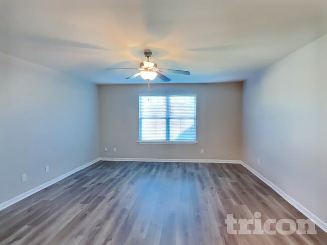 Building Photo - 3723 Burdette Wy.