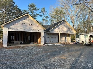 Building Photo - 2263 Hwy 19 N