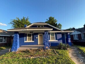 Building Photo - 1547 E McLemore Ave