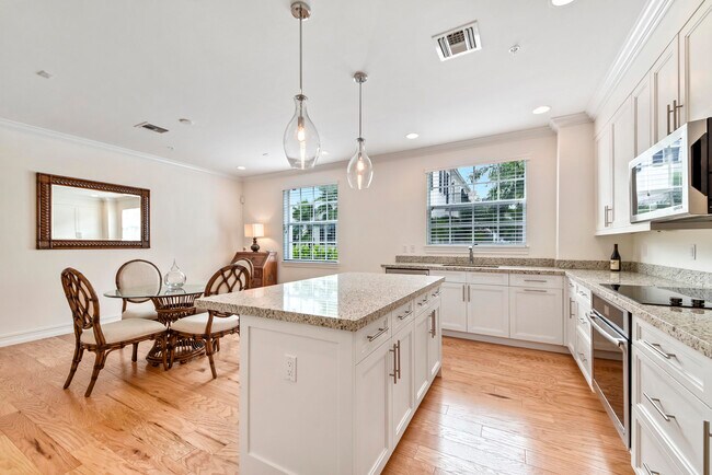 Building Photo - 343 E Cannery Row Cir