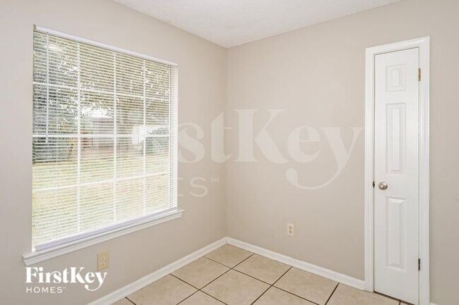 Building Photo - 4344 Cleopatra Dr