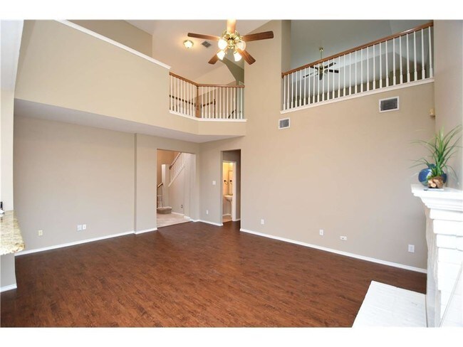 Building Photo - 11805 Rocky Point Dr