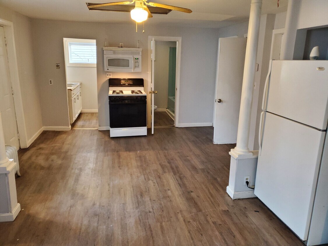 Foto principal - 441 Rimmon St