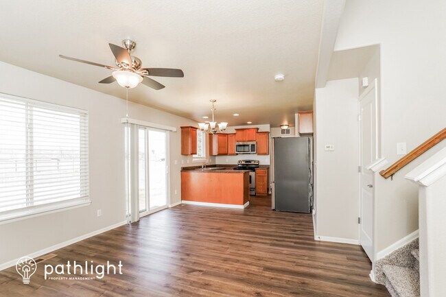 Foto del edificio - 2312 Sierra Springs Drive