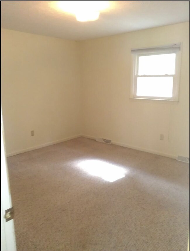 Building Photo - 515 Patton Dr