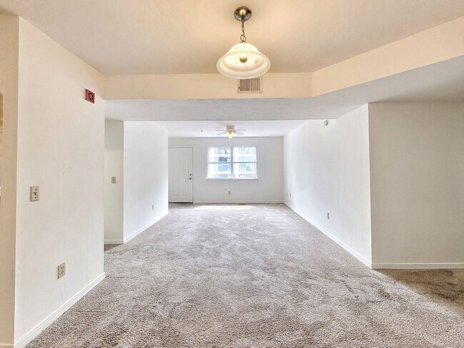 Foto del edificio - 2360 SW Archer Rd