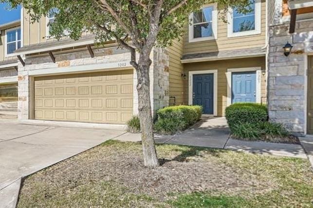 Primary Photo - 1620 Bryant Dr
