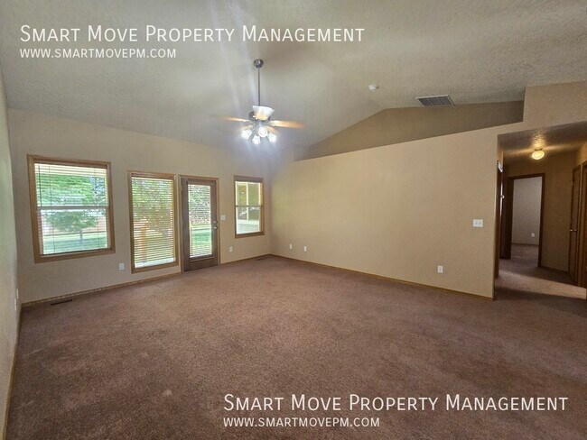 Foto del edificio - 2593 N Ridgebury Way