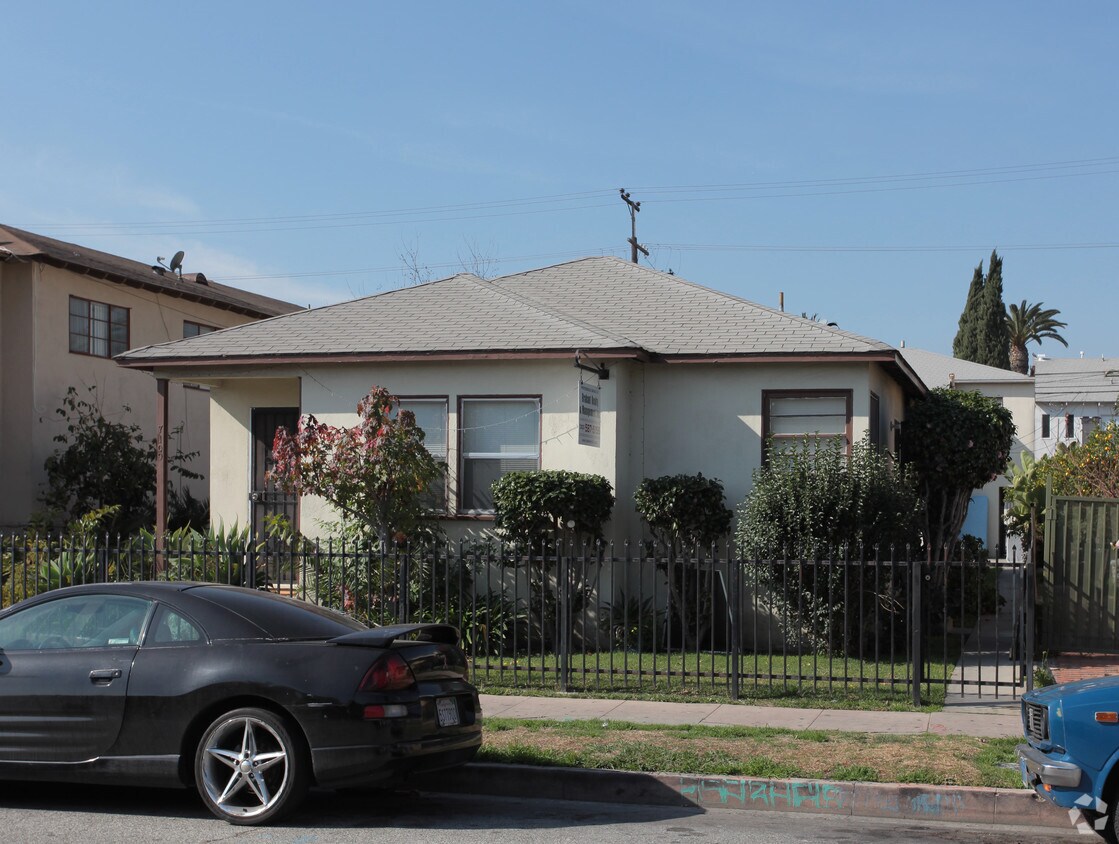 Building Photo - 7109 Templeton St