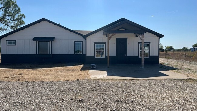 Photo - 512 Stoney Acres House