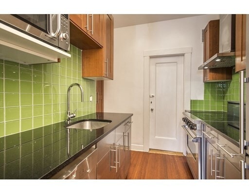 Foto del edificio - 46 Wareham St