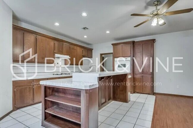 Foto del edificio - 11828 SW 2nd St