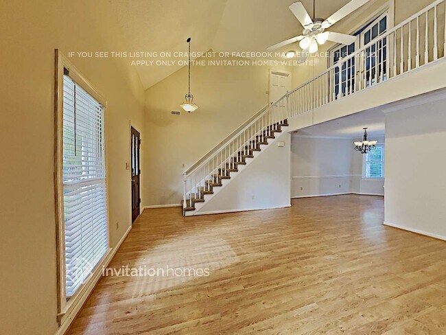 Foto del edificio - 815 Brightmoor Dr