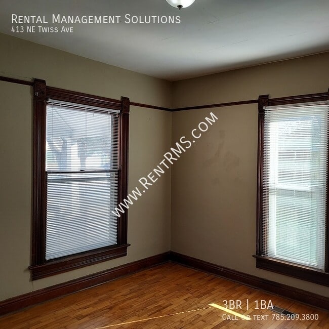 Building Photo - 413 NE Twiss Ave