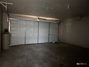 Building Photo - 2301 Timberline Dr