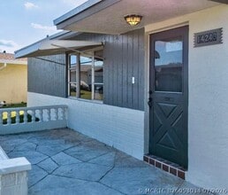 Building Photo - 14243 El Clavel Way