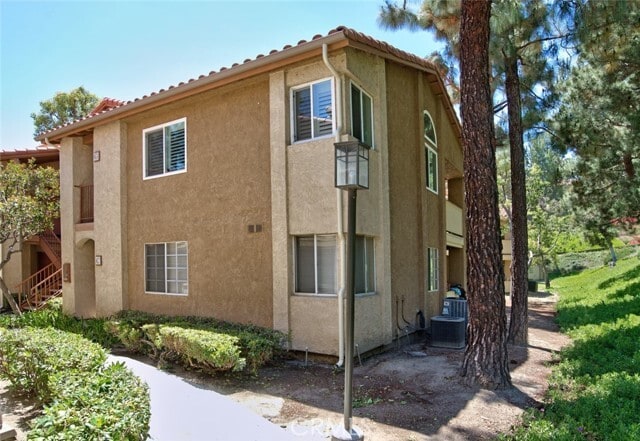 Building Photo - 5340 Silver Canyon Rd