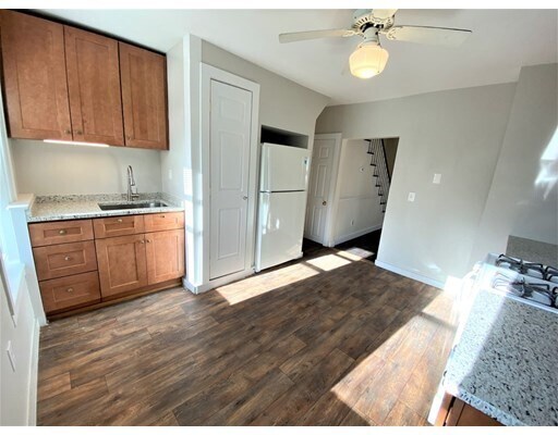 Foto del edificio - 16 Prescott St