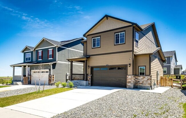 Building Photo - Beautiful 4-Bedroom, 2.5-Bath Retreat in Bennett. 2 Car Garage! Fenced in Back Yard!