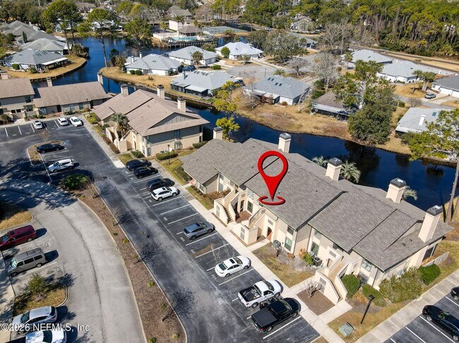 Building Photo - 225 Cranes Lake Dr