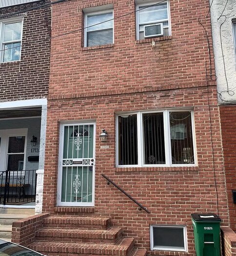 Foto del edificio - 1711 Stocker St