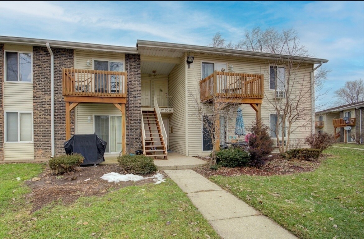 Foto principal - 2100 Light Road